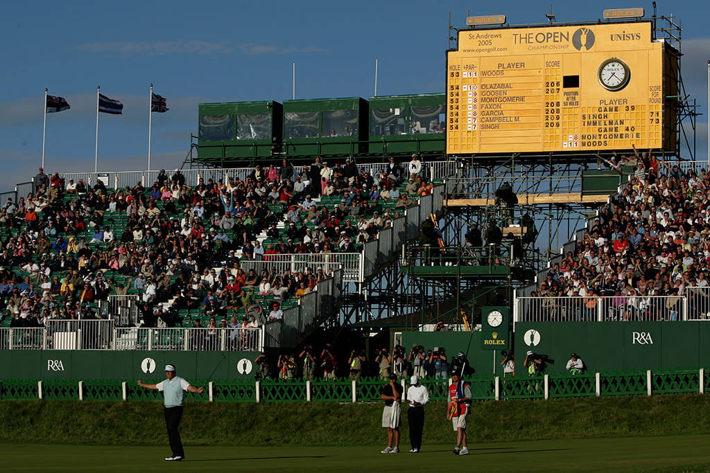 Colin Montgomerie celebrates a birdie at the 18th on the Old Course